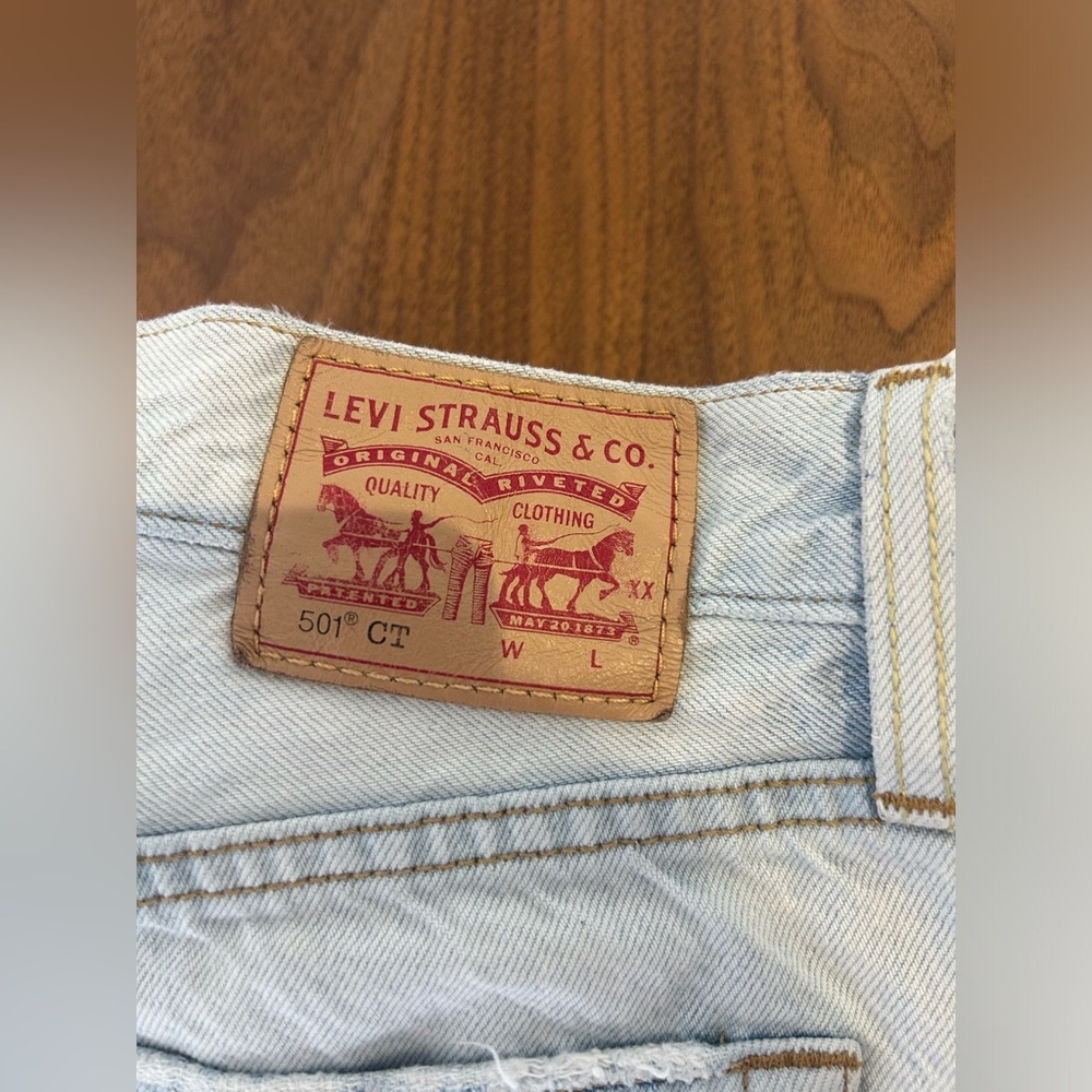 Levi’s 501 - Picture 4 of 9